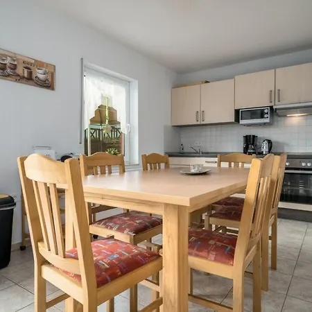 Wald Und 16b Nyaraló