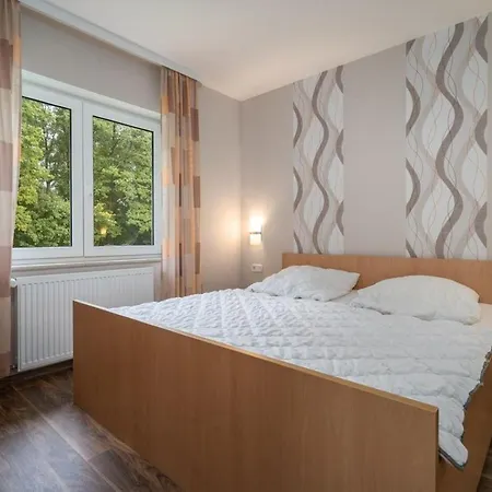 Wald Und 16b * Dargun